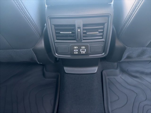 Used 2025 Subaru Forester Premium image 15