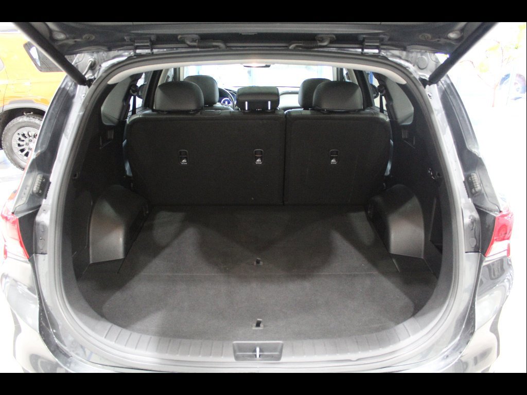 Used 2022 Hyundai Santa Fe Limited AWD/4WD image 14