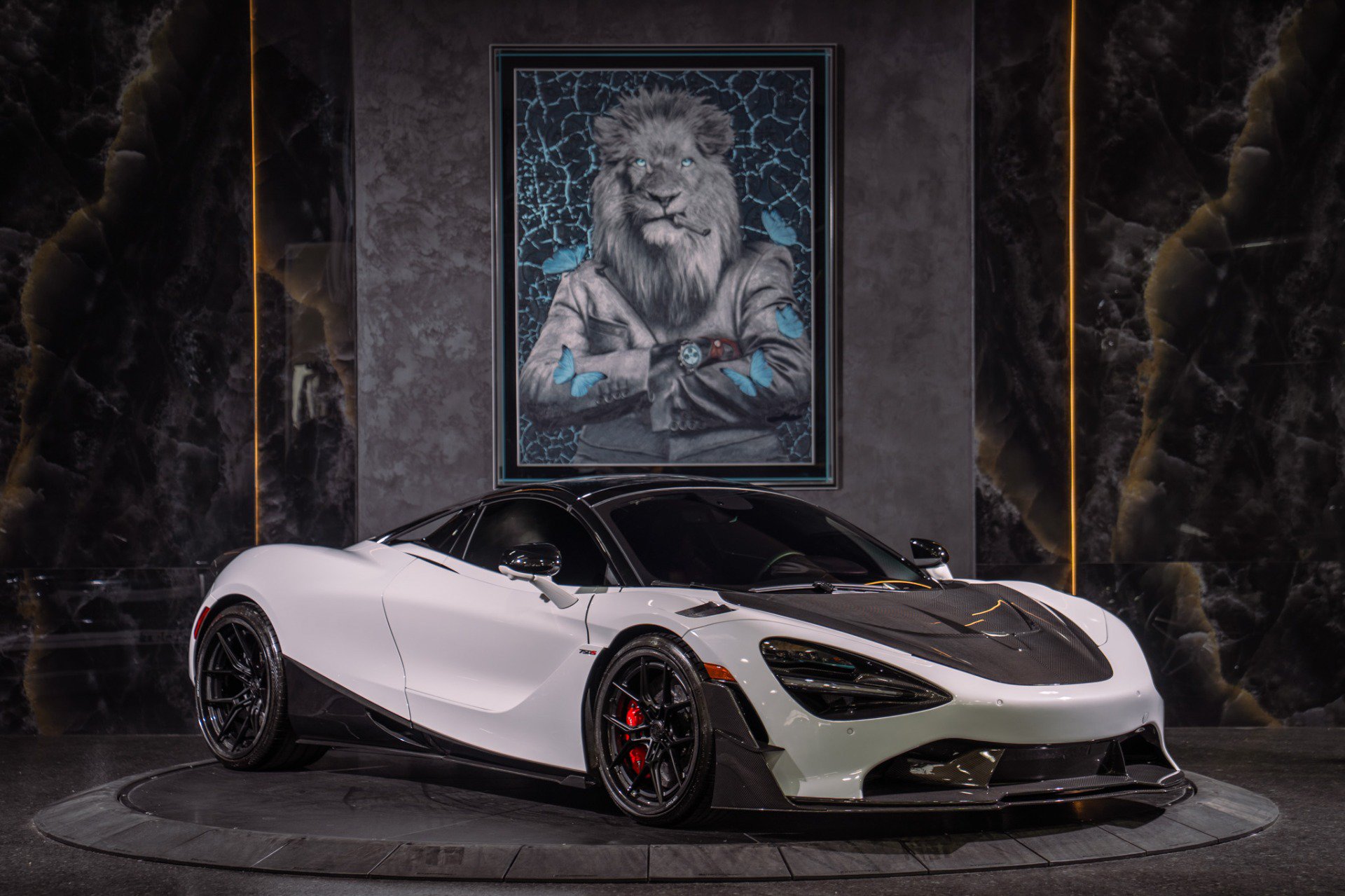 Used 2024 McLaren 750S Spider RWD image 59
