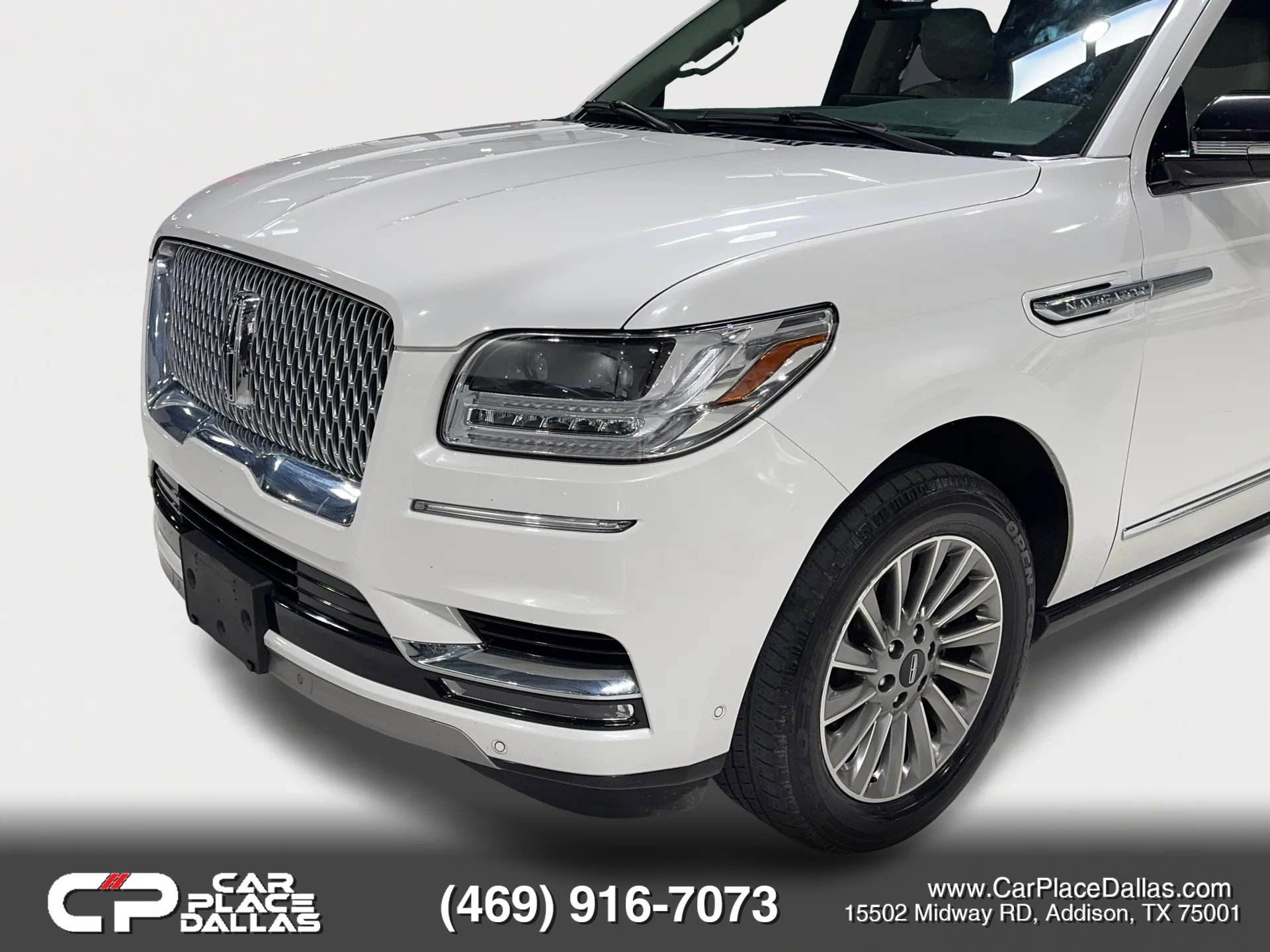 Used 2020 Lincoln Navigator 2WD image 5