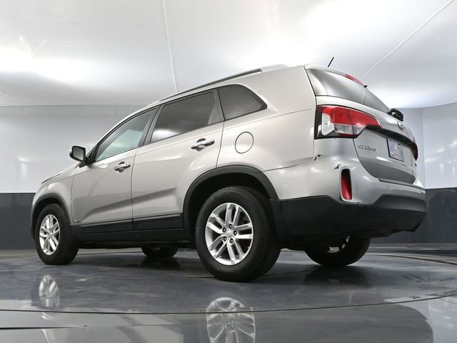 Used 2015 Kia Sorento LX image 49