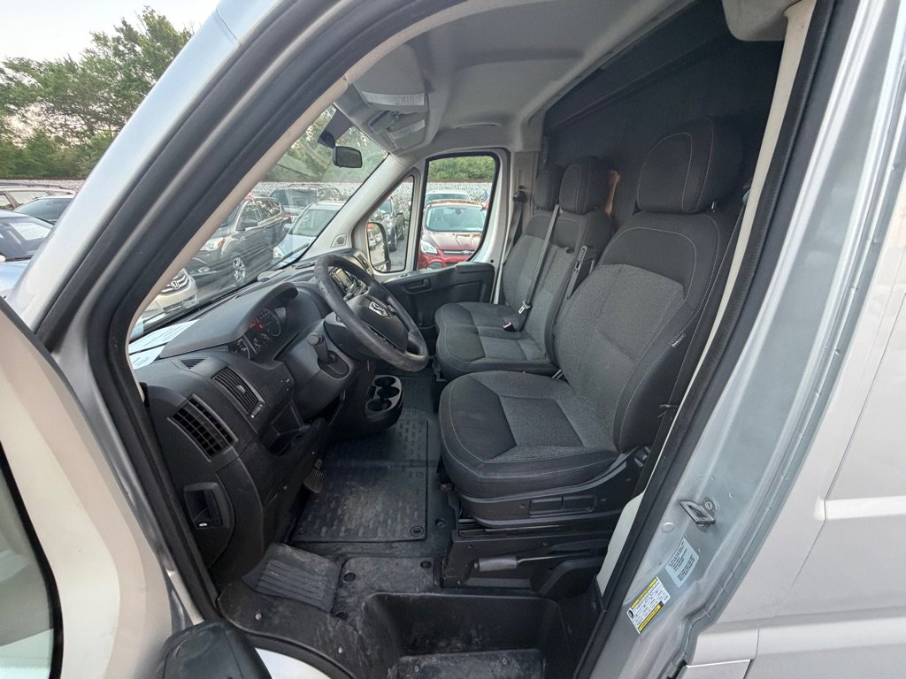 Used 2015 RAM ProMaster 2500 w/ Cargo Convenience Group FWD image 13