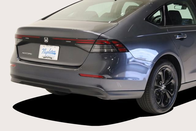 Used 2025 Honda Accord SE image 6