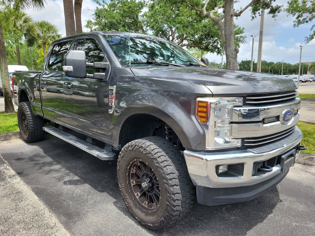 Used 2018 Ford F250 Lariat w/ Lariat Value Package image 2