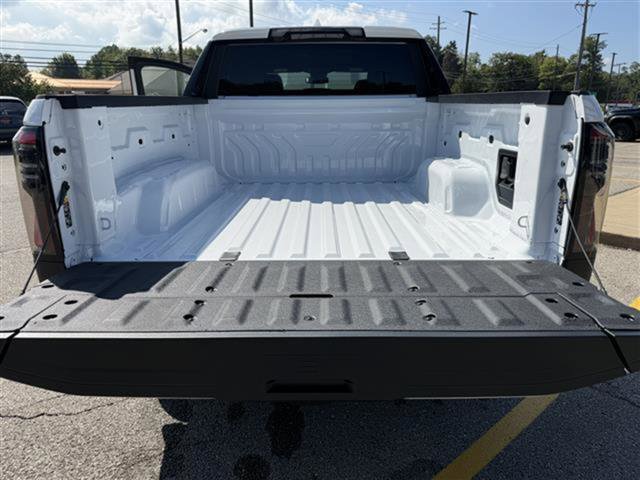 New 2026 GMC Sierra EV Elevation image 27