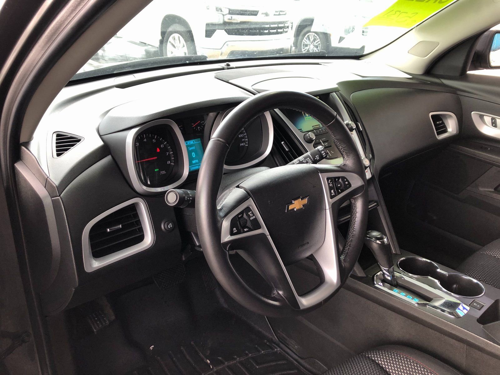 Used 2017 Chevrolet Equinox LT w/ Convenience Package image 19