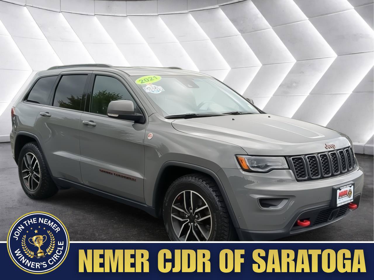 Used 2021 Jeep Grand Cherokee Trailhawk w/ Trailhawk Luxury Group AWD/4WD image 1