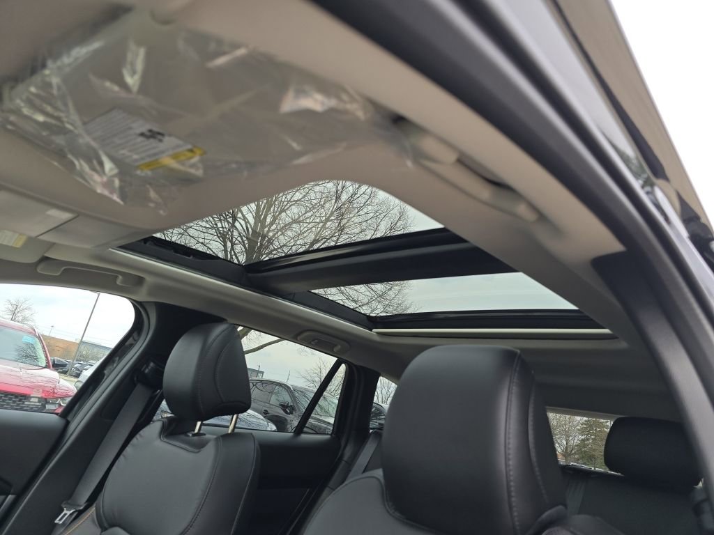 New 2026 MAZDA CX-50 AWD 2.5 Hybrid w/ Premium Pkg image 3