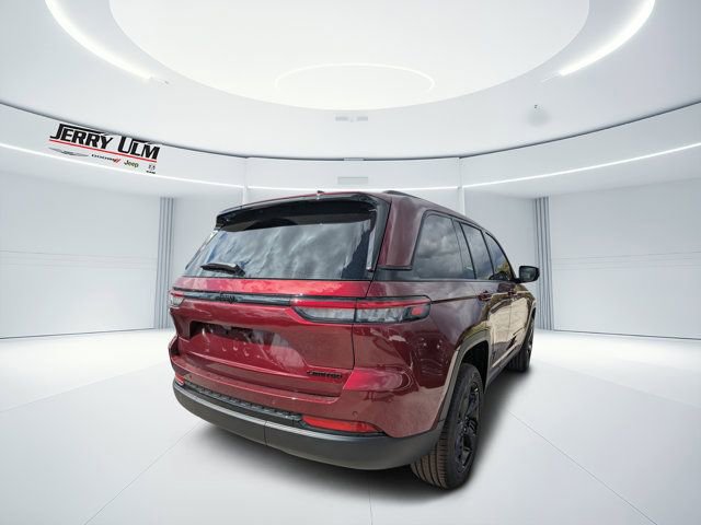 New 2025 Jeep Grand Cherokee Limited w/ Black Appearance Package image 3