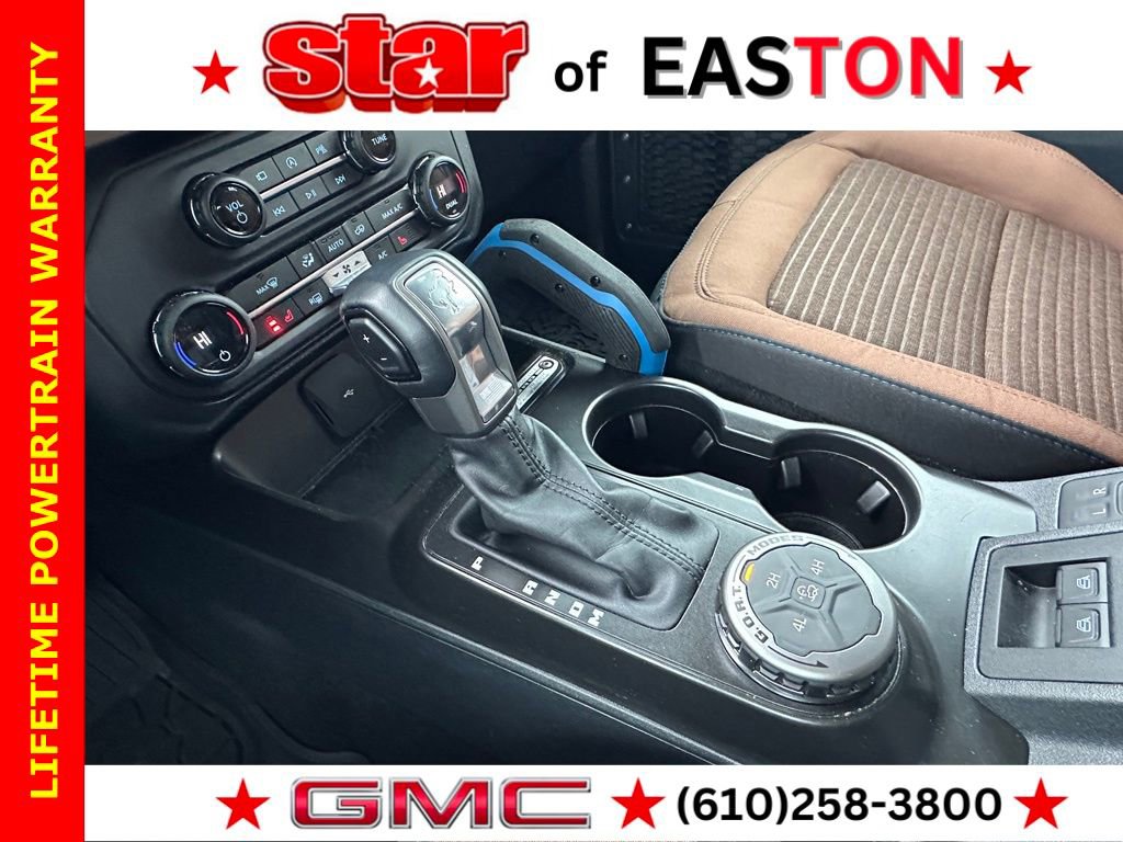 Used 2023 Ford Bronco Outer Banks image 32