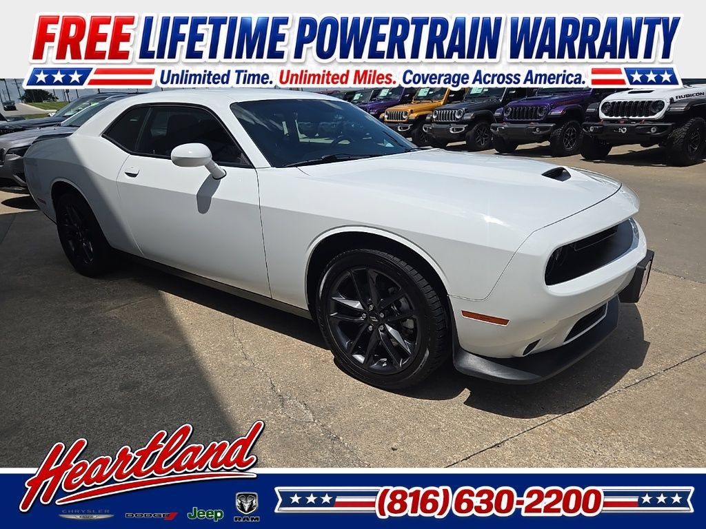 Used 2022 Dodge Challenger GT w/ Blacktop Package AWD/4WD image 15