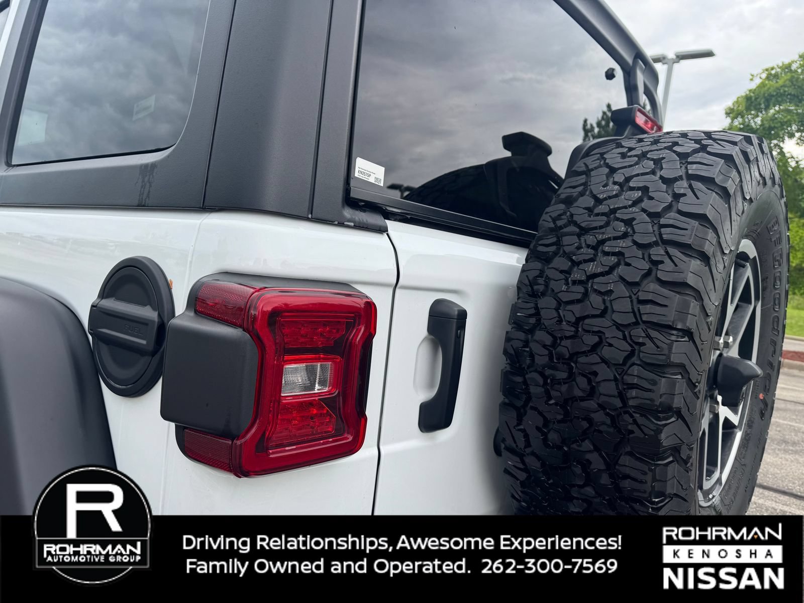 Used 2026 Jeep Wrangler Unlimited Rubicon AWD/4WD image 11