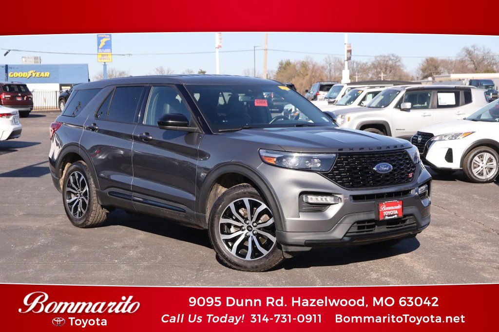 Used 2022 Ford Explorer ST image 1