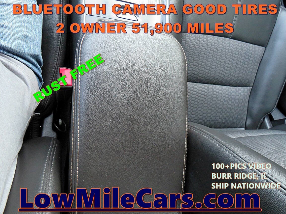 Used 2017 Chevrolet Impala LT w/ Convenience Package image 56