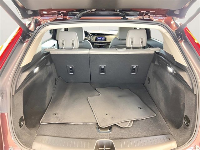 Certified 2023 Cadillac XT4 Luxury image 11