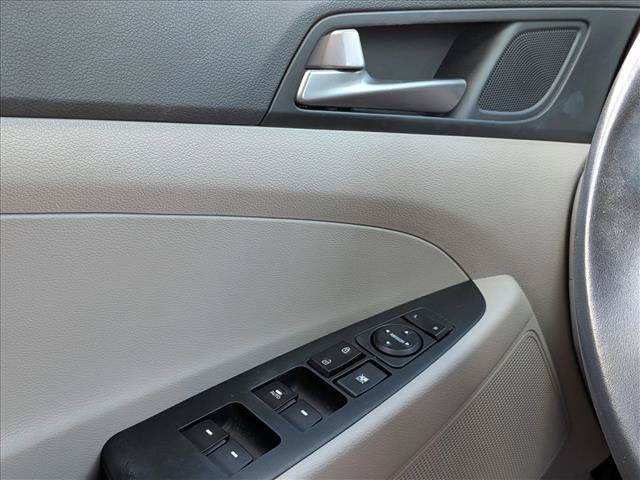 Used 2017 Hyundai Tucson Value FWD image 7