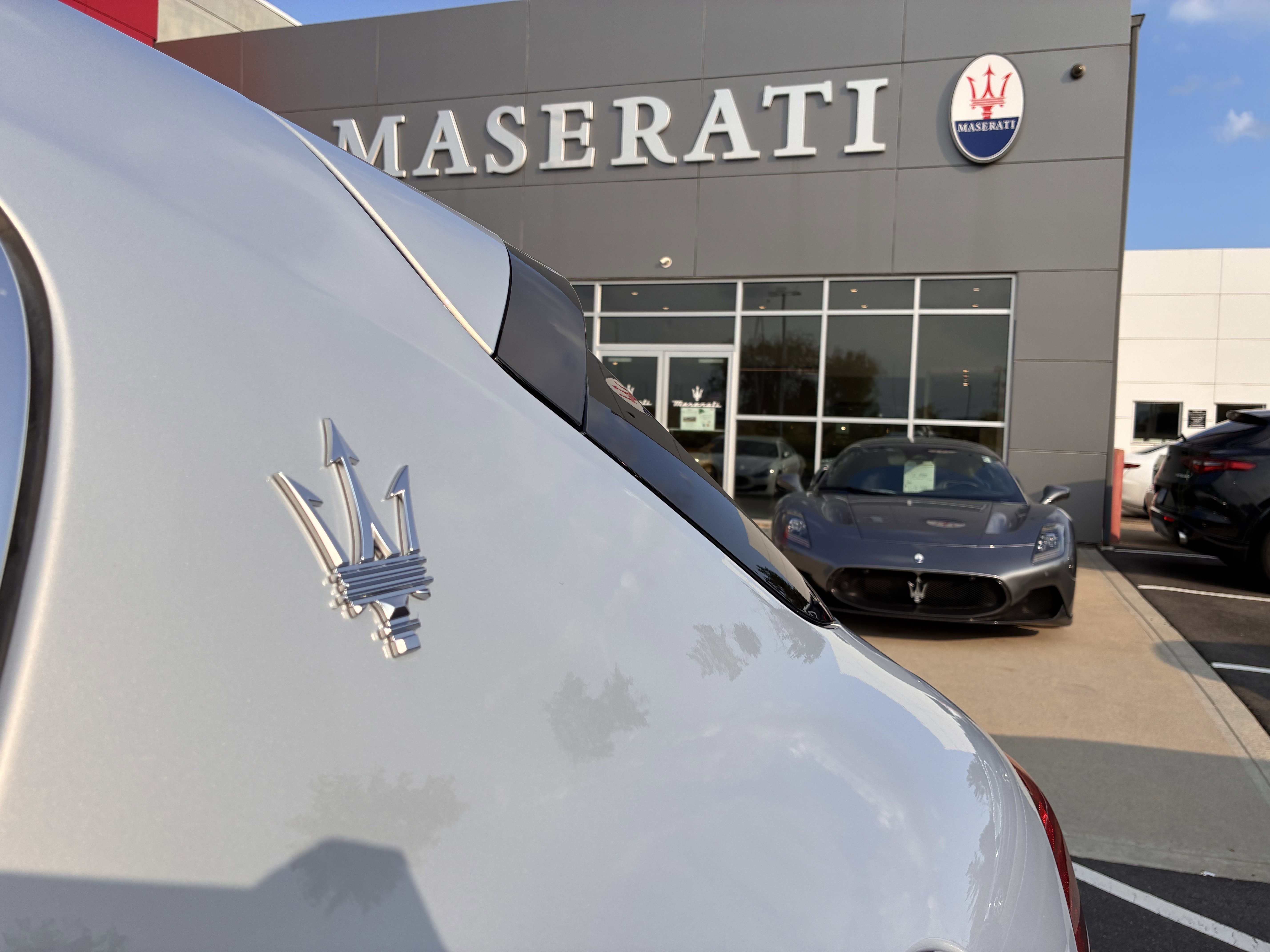 New 2025 Maserati Grecale GT image 11