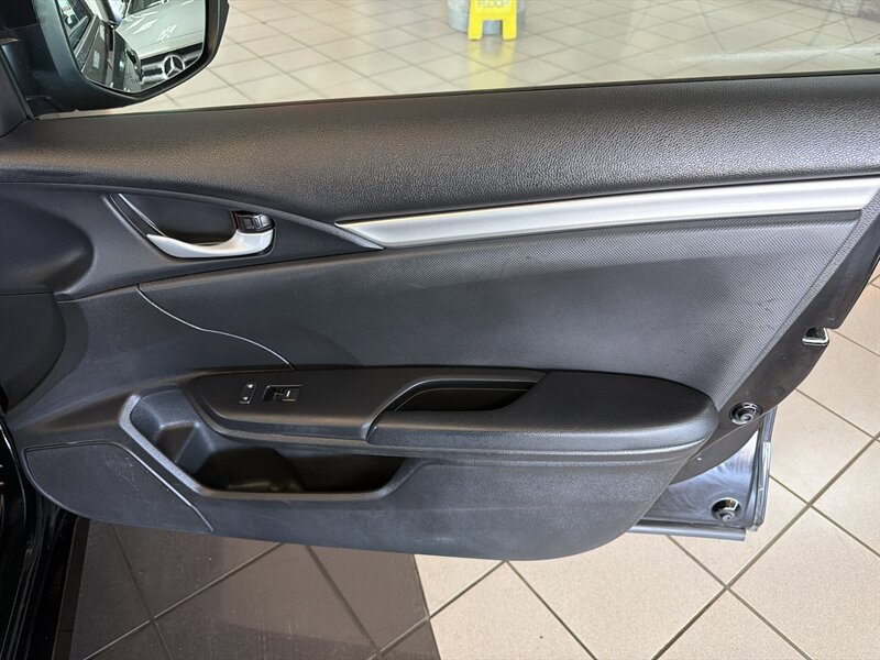 Used 2019 Honda Civic Sport image 26