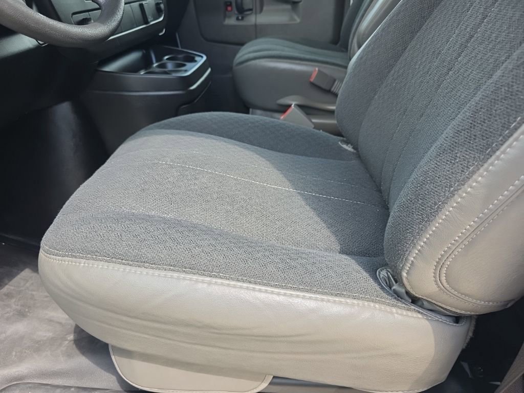 Used 2024 Chevrolet Express 2500 w/ Driver Convenience Package image 11