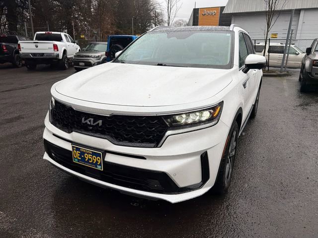 Used 2023 Kia Sorento SX Prestige w/ Panoramic Sunroof Package image 3