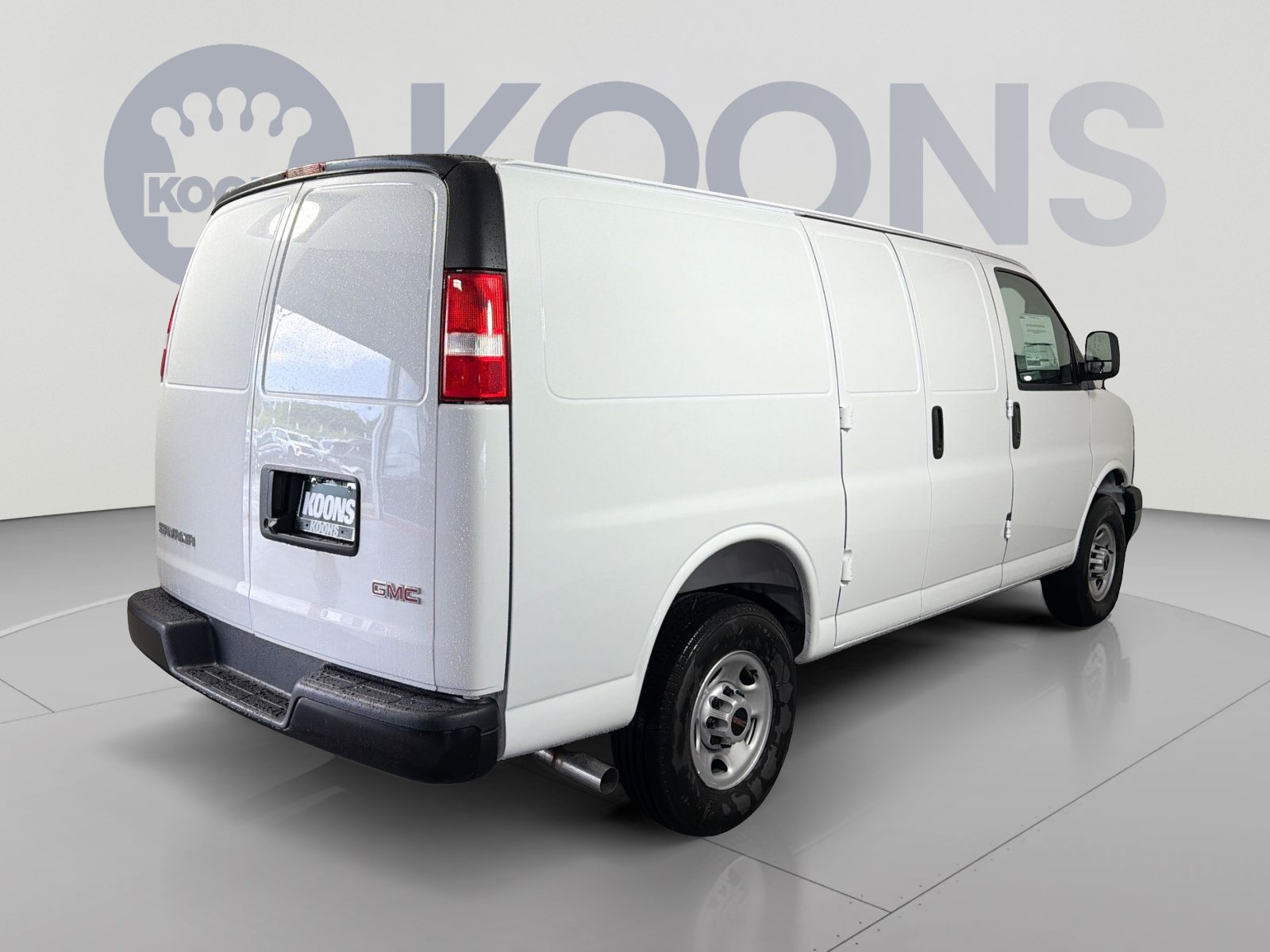 New 2026 GMC Savana 2500 w/ Driver Convenience Package RWD image 7