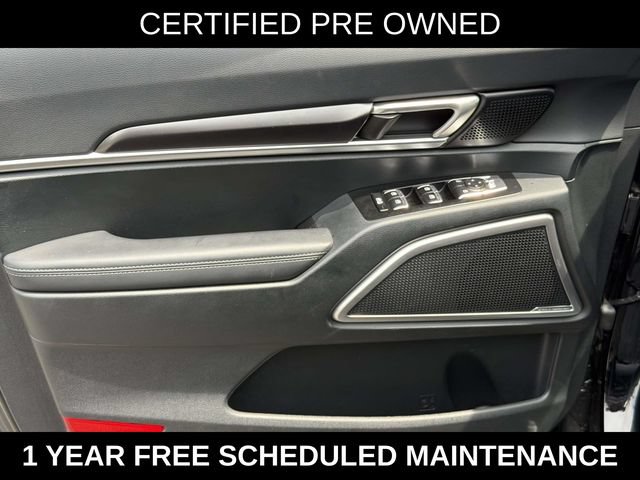Used 2025 Kia Telluride S AWD/4WD image 16