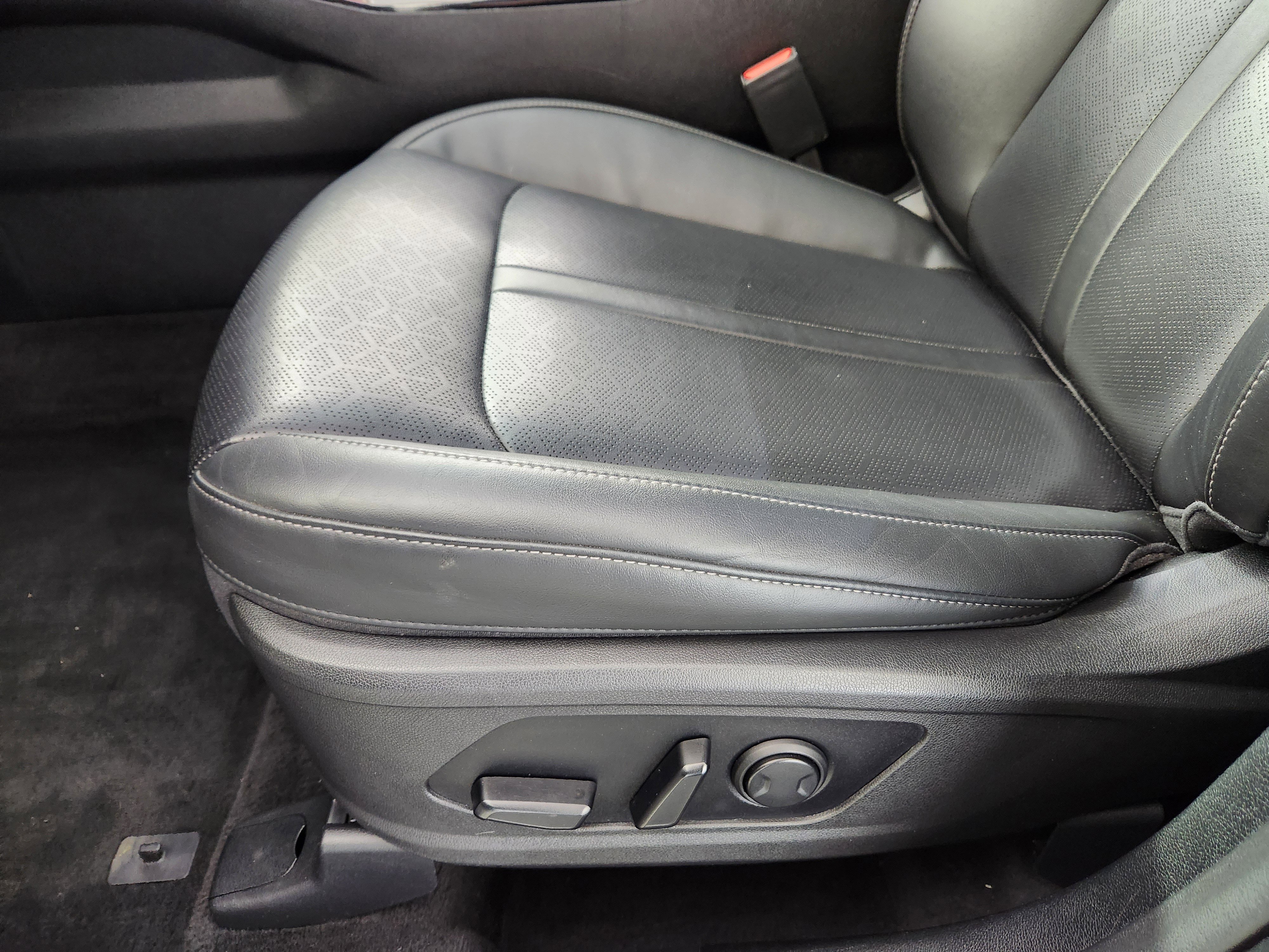 Used 2022 Kia Sorento SX image 13