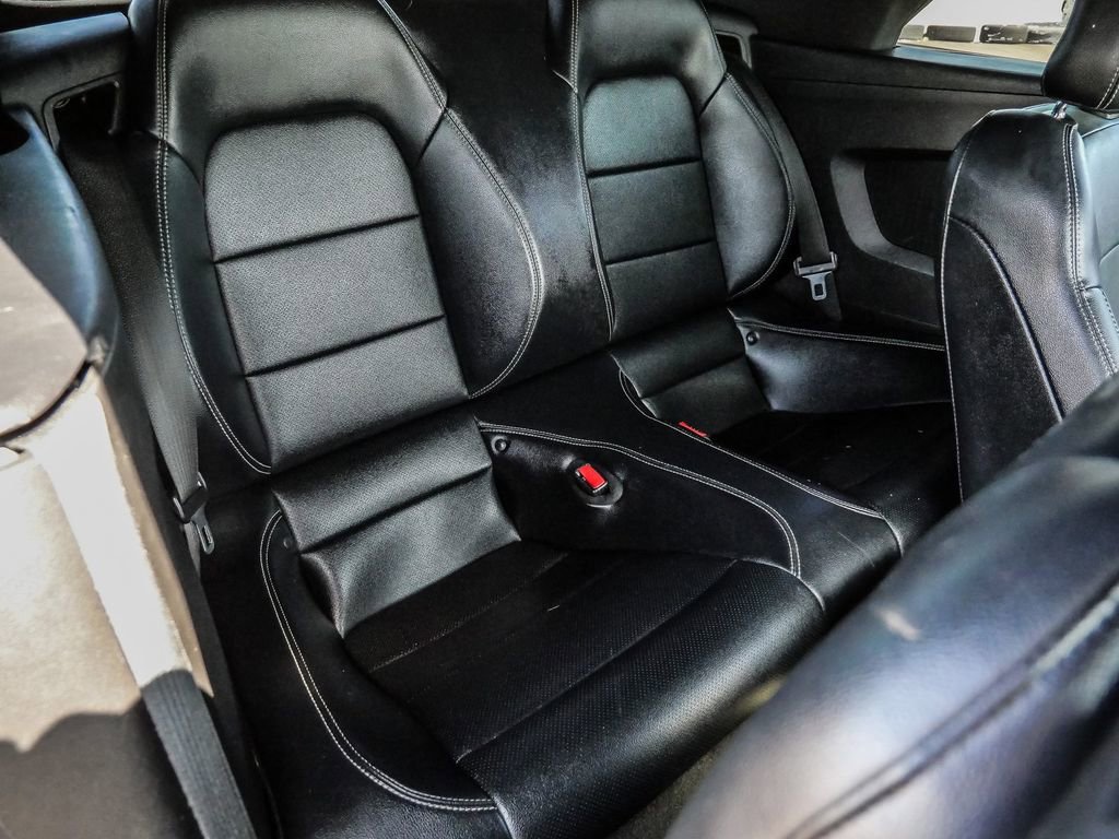 Used 2017 Ford Mustang Premium image 17