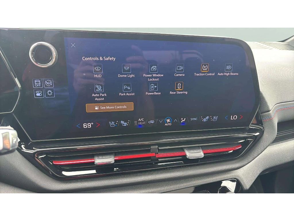 Certified 2024 Chevrolet Silverado EV RST image 24