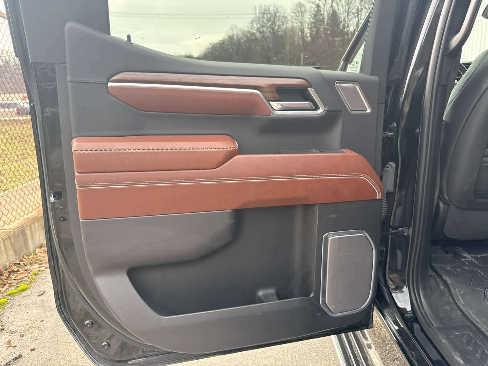 Used 2022 GMC Sierra 1500 Denali Ultimate image 24