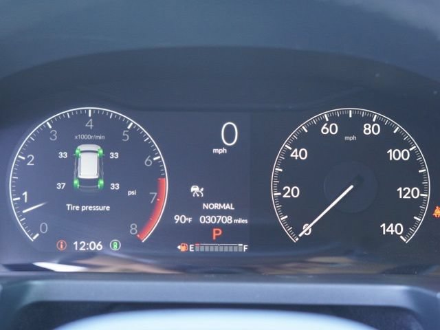 Used 2023 Honda Pilot Touring image 18