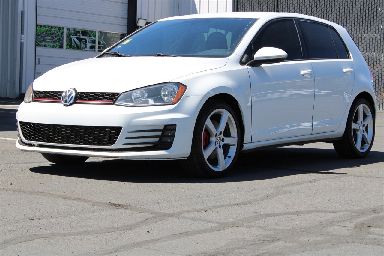 Used 2017 Volkswagen GTI S FWD image 3