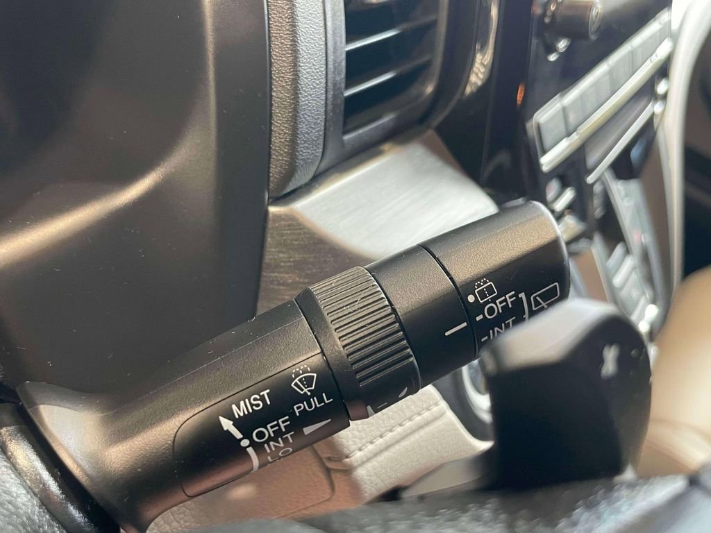 Used 2023 Honda Odyssey EX-L image 23