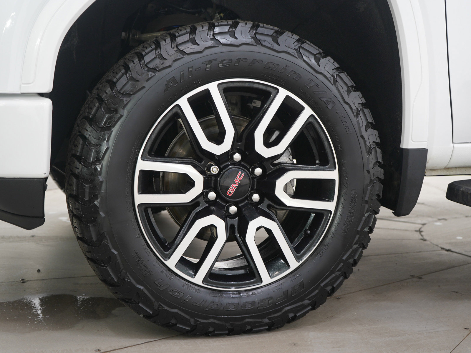 Used 2020 GMC Sierra 1500 AT4 w/ AT4 Premium Package image 28