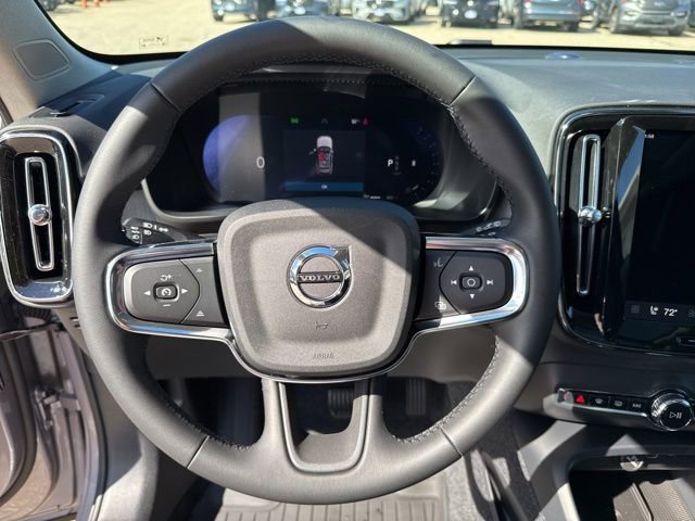 New 2026 Volvo XC40 B5 Plus w/ Protection Package Premier AWD/4WD image 5