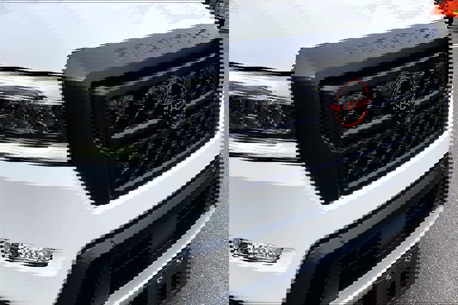 Used 2023 Nissan Frontier PRO-4X w/ Pro-4X Premium Package image 30