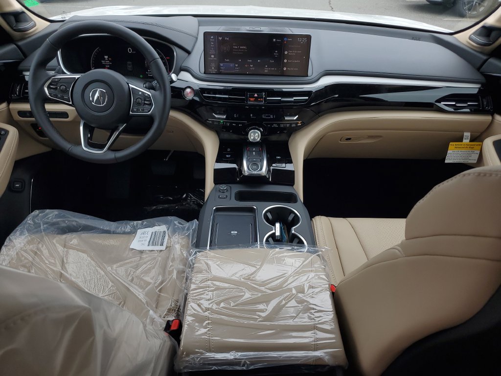 New 2026 Acura MDX w/ Technology Package FWD image 18