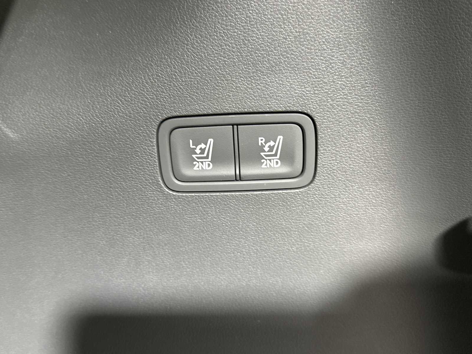 Certified 2024 Hyundai Santa Fe Calligraphy image 28