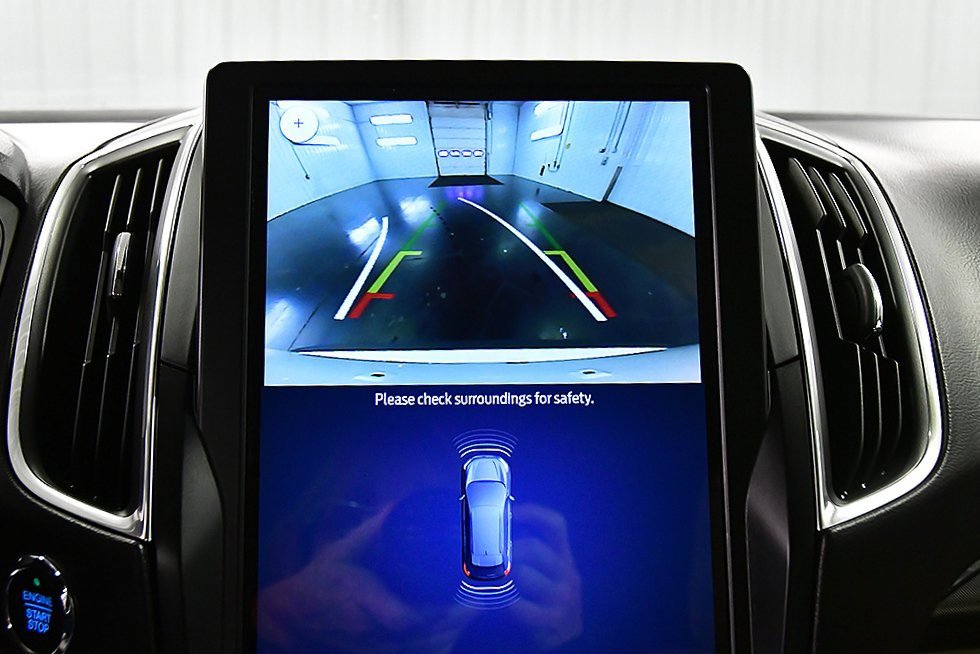 Used 2022 Ford Edge Titanium image 23