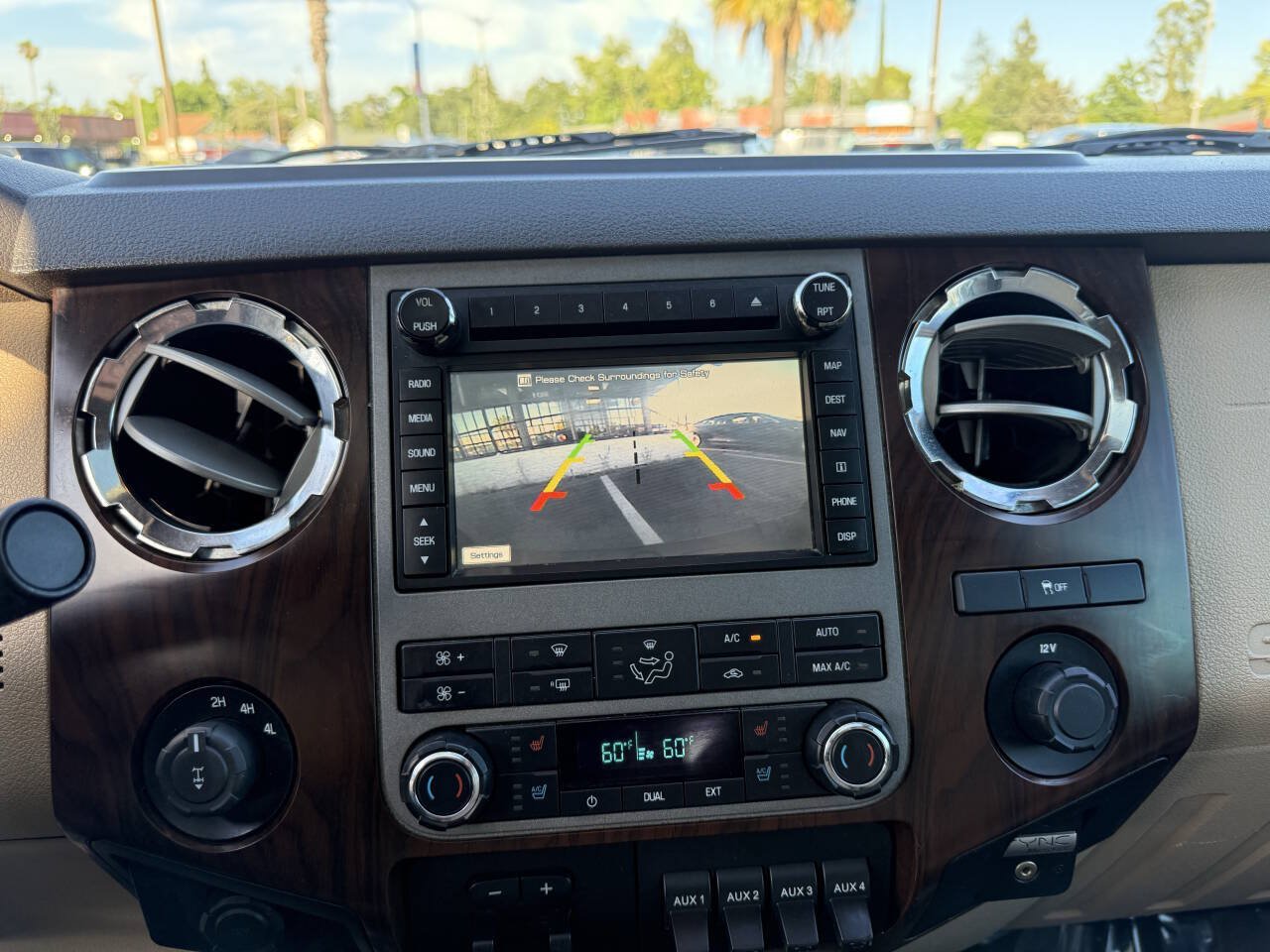 Used 2012 Ford F250 Lariat w/ Lariat Ultimate Pkg AWD/4WD image 18