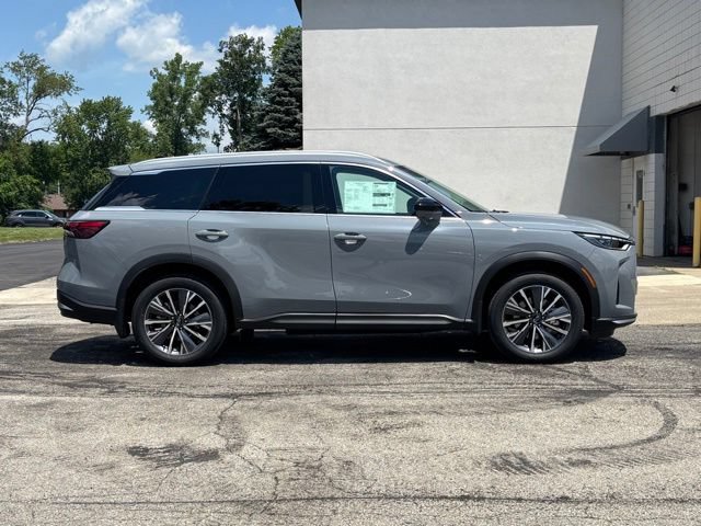New 2027 INFINITI QX60 Luxe FWD image 2
