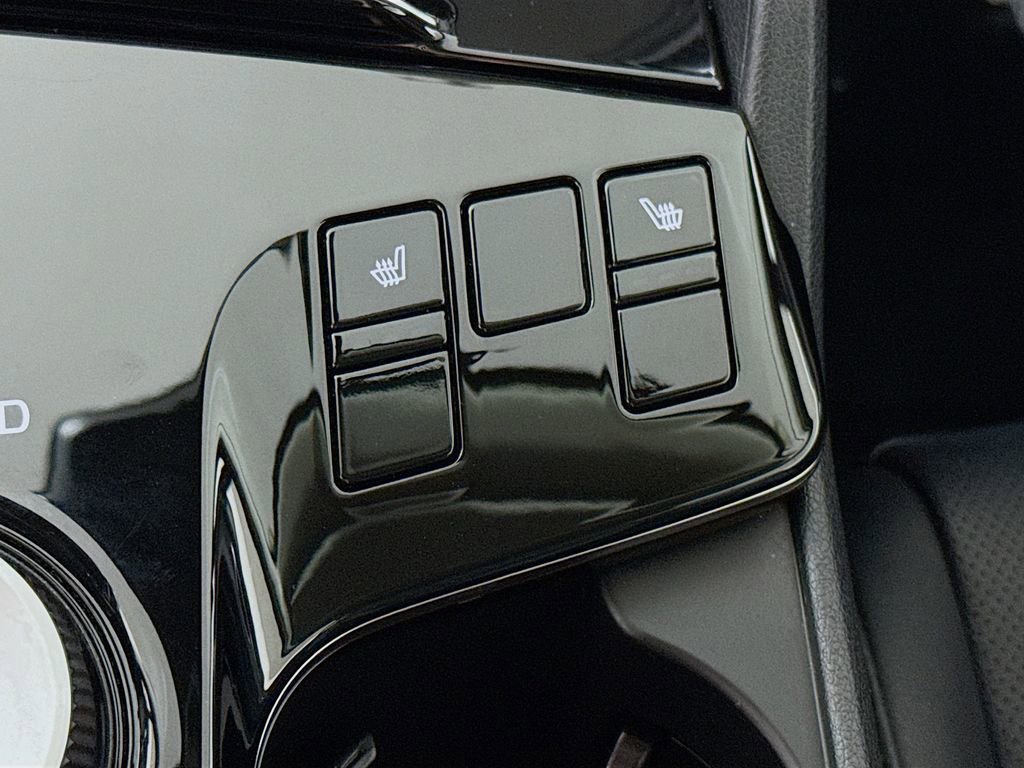 Used 2024 Kia Sportage EX w/ EX Premium Package image 12