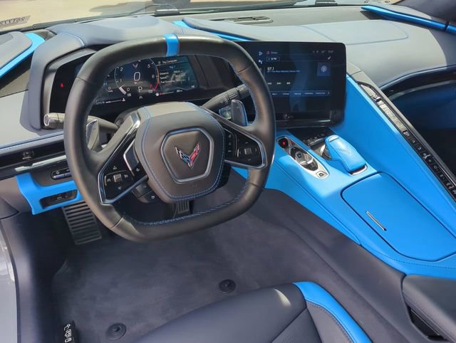 Used 2024 Chevrolet Corvette Stingray Premium Conv w/ Z51 Performance Package RWD image 14