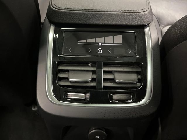 Used 2021 Volvo XC90 T8 Inscription Expression w/ Advanced Package image 35