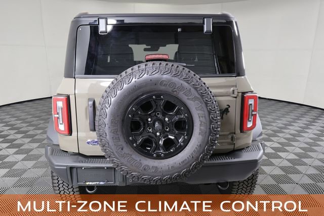 Used 2025 Ford Bronco Badlands AWD/4WD image 8