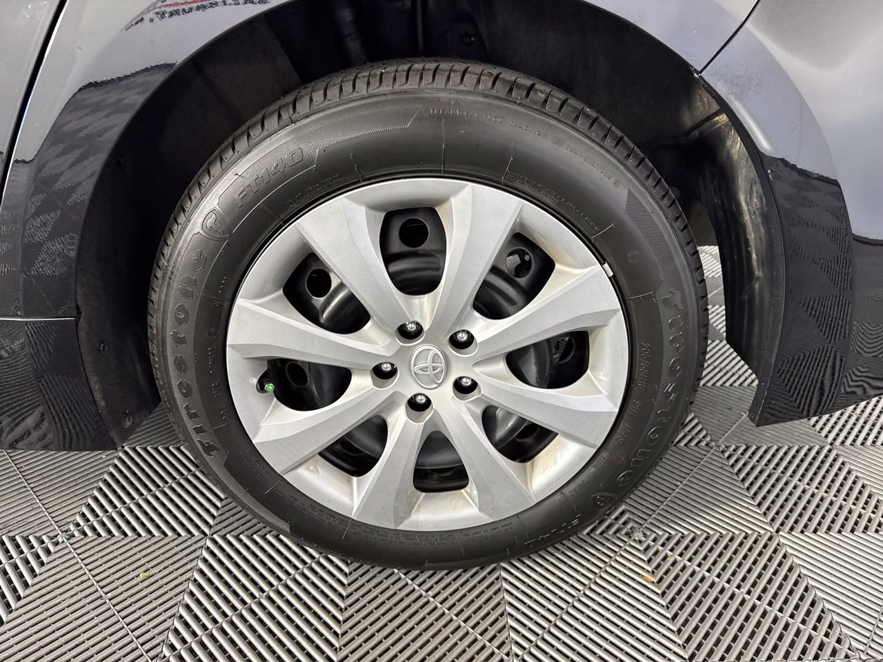 Used 2026 Toyota Corolla LE FWD image 13