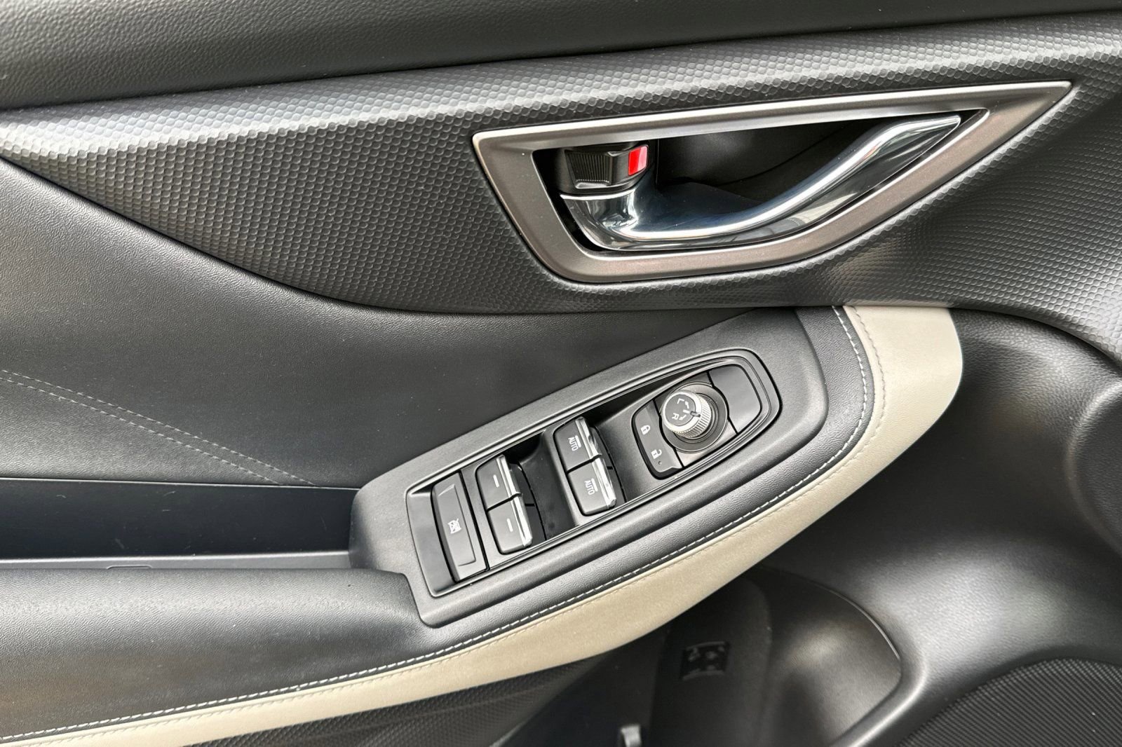 Certified 2023 Subaru Forester Limited image 13