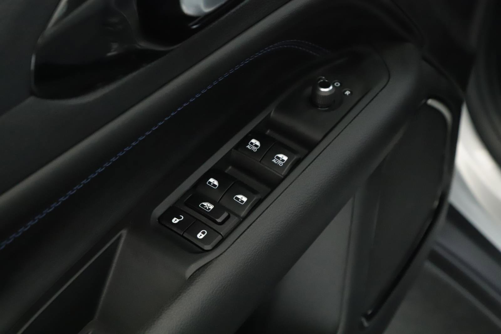 New 2026 Jeep Compass Limited image 5