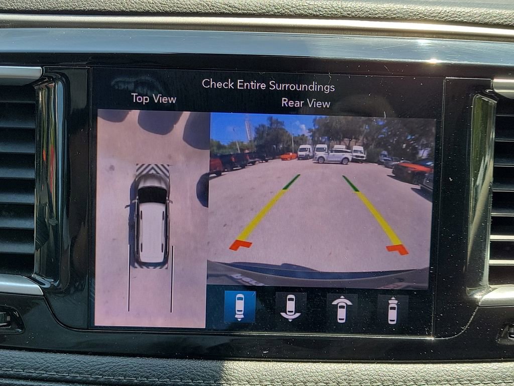 Used 2018 Chrysler Pacifica Limited w/ Advanced Safetytec Group FWD image 34