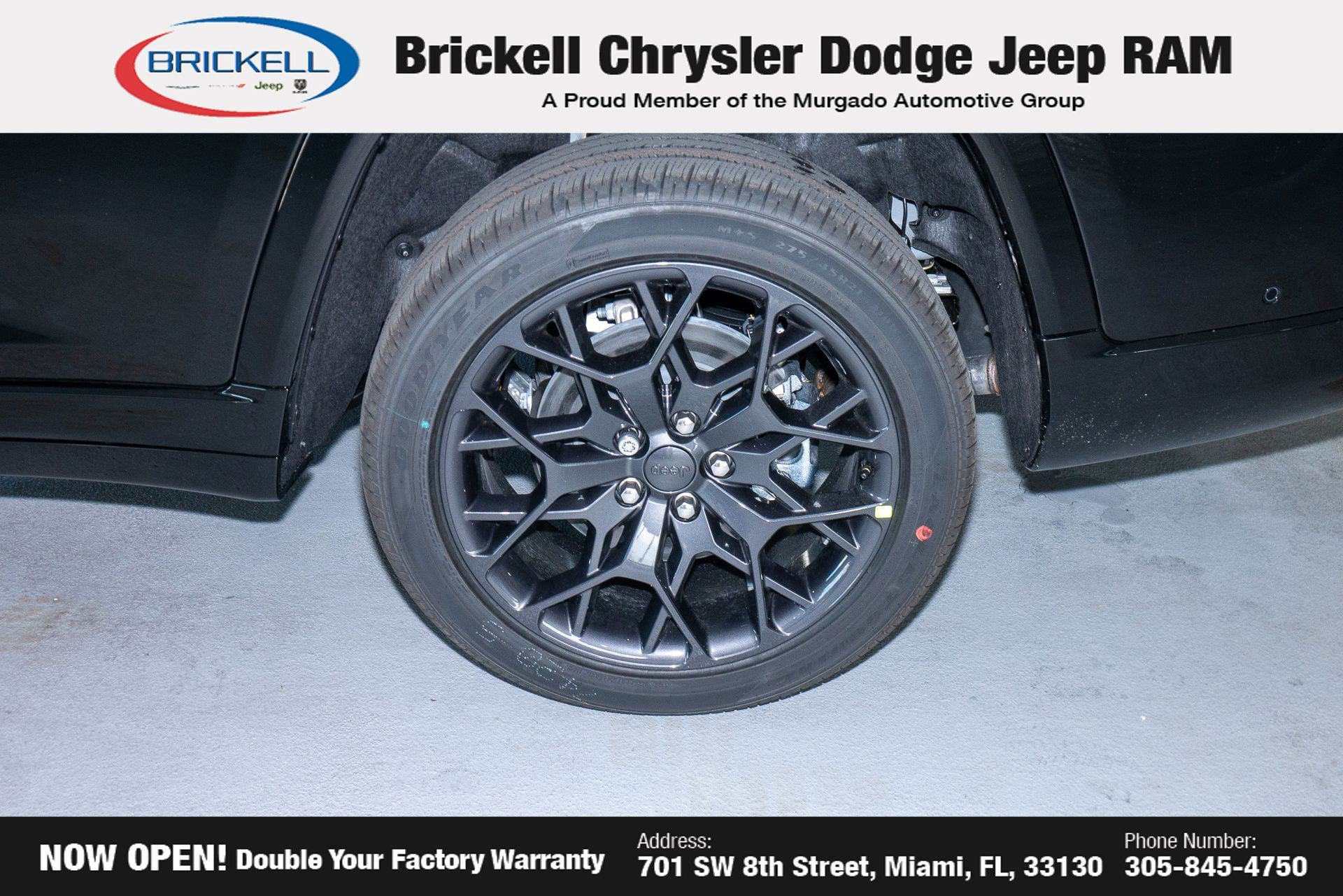 New 2026 Jeep Grand Cherokee L Summit w/ Obsidian Package AWD/4WD image 37